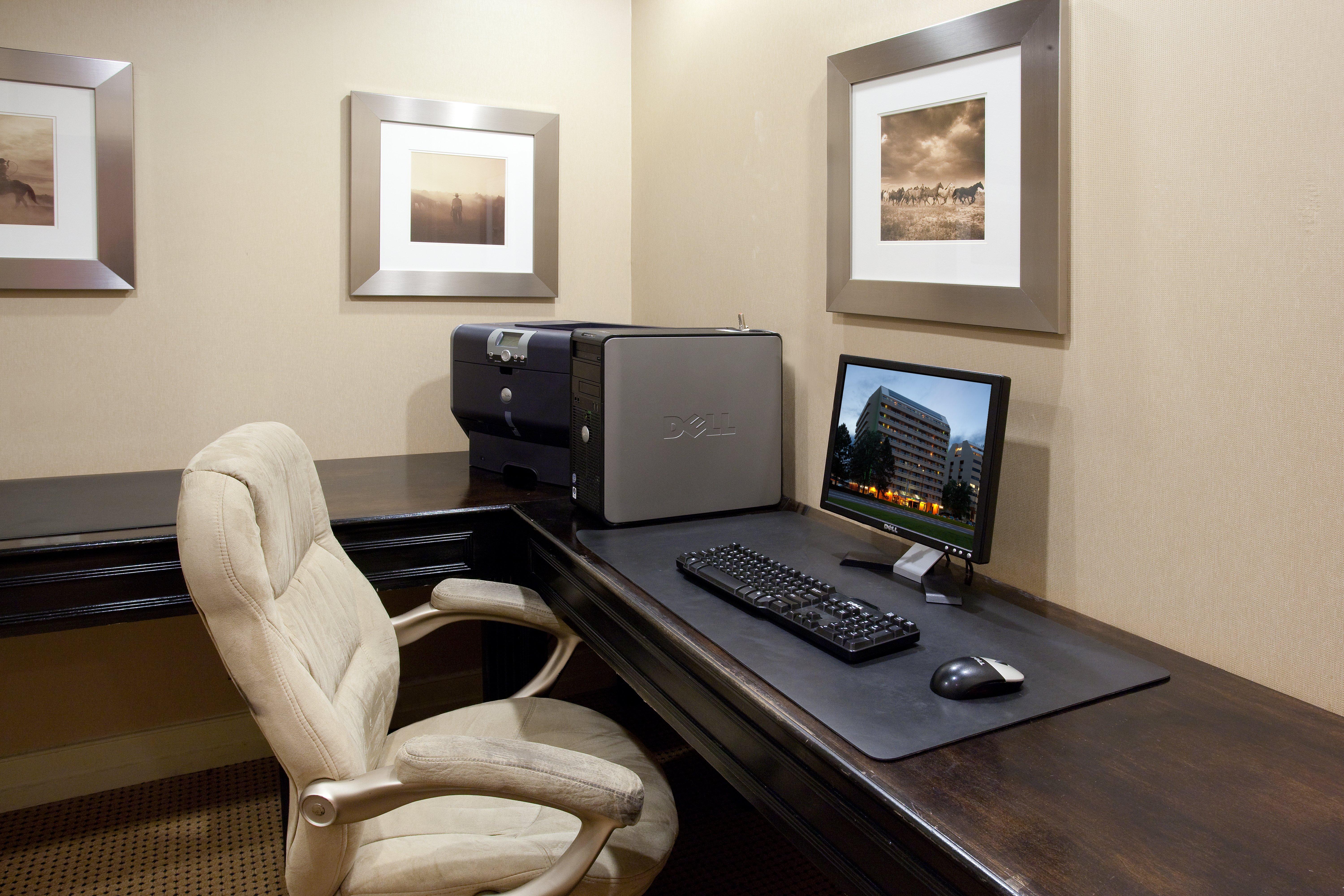 Holiday Inn Denver East By Ihg Exterior foto