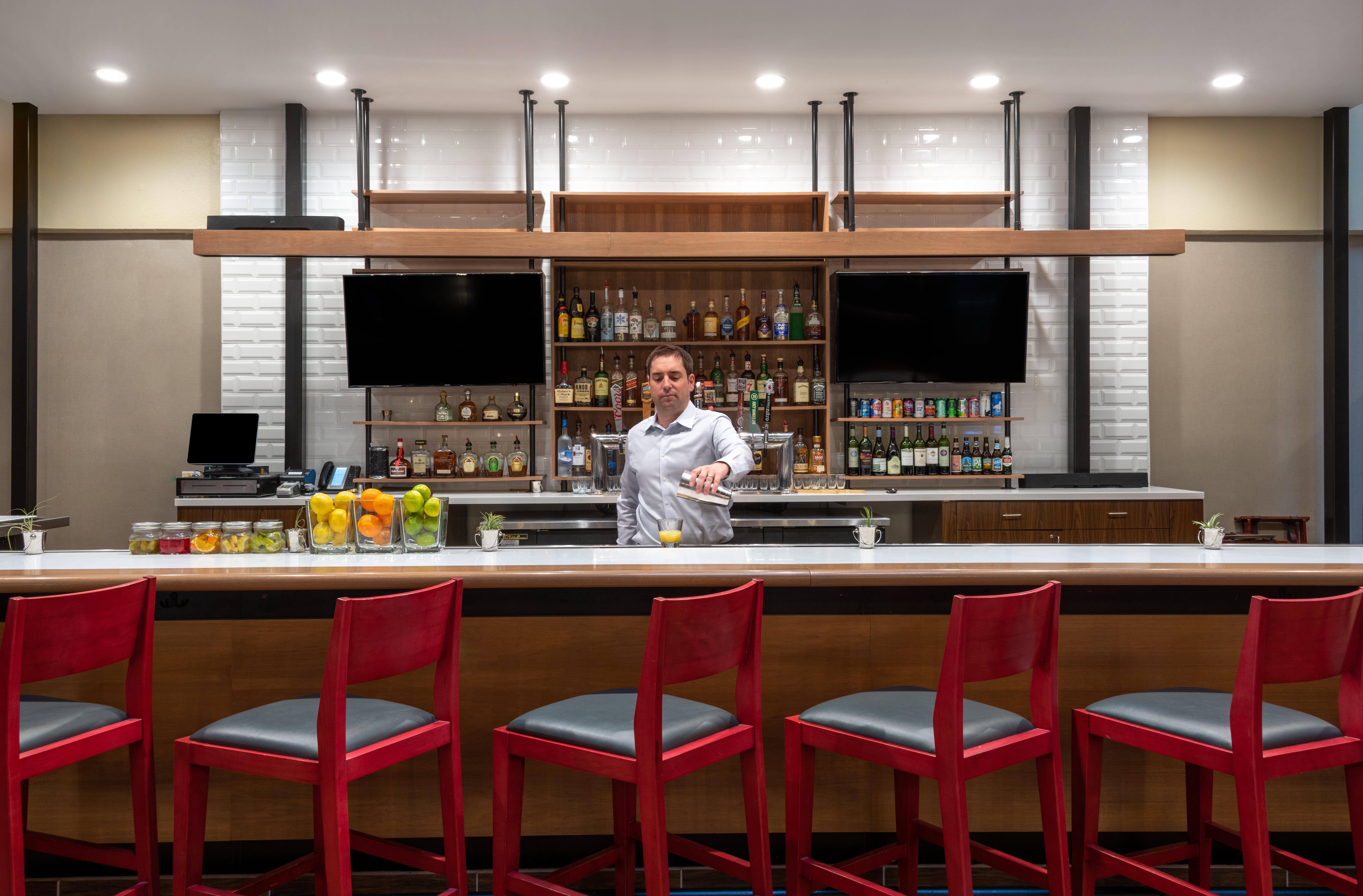 Holiday Inn Denver East By Ihg Exterior foto